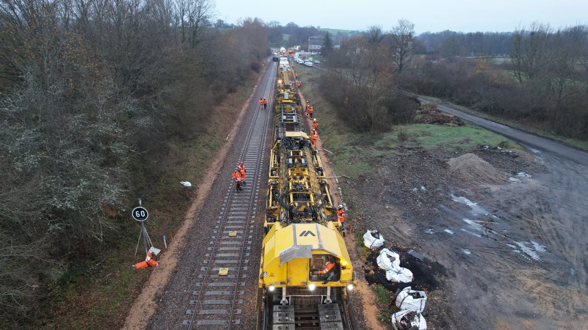 train usine en action