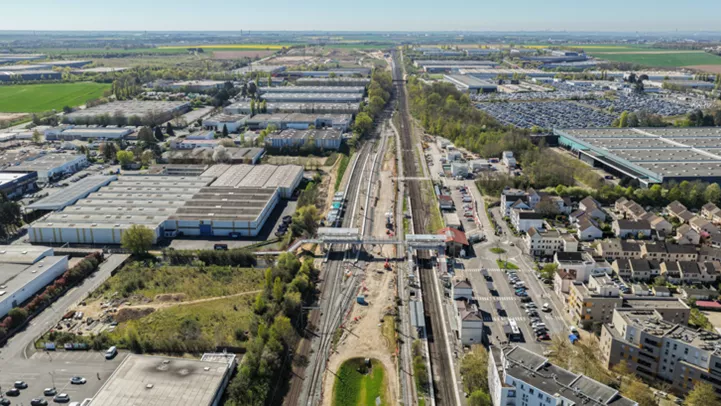 Gare vue du ciel de Survilliers-Fosses